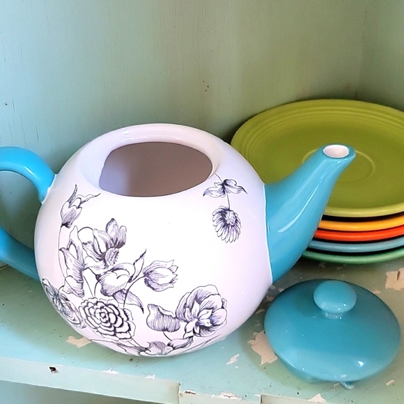 Certified international teapot - Picture 2 of 3